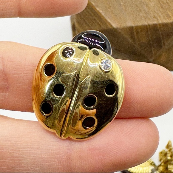 Ladybug brooch pin gold and black enamel with rhinestone accent  bug jewelry - Picture 6 of 6